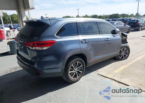 2019 Toyota Highlander Xle z USA, uszkodzony, nr VIN 5TDKZRFH6KS340608